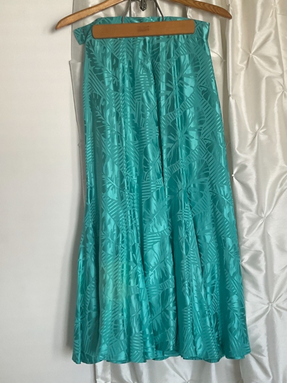 Vintage Leo Jesudian for Eclipse Turquoise Silk Midi Gored Skirt